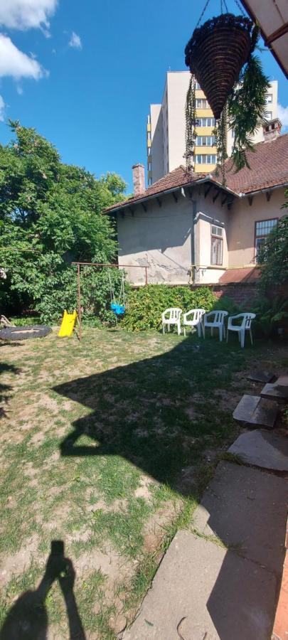 Garden Daire Satu Mare Dış mekan fotoğraf